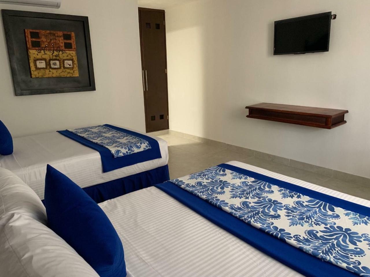 Hotel Catedral Valladolid  Bagian luar foto